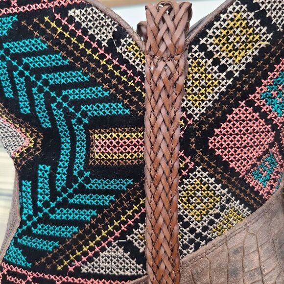 Very Volatile Colorful Cross-stitch Cowgirl Boots Size 9 - Picture 8 of 12